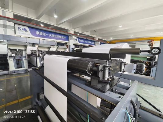 2-Color 4-Color 6-Color Roll Paper Flexo Printing Machine with 300-1200mm Repeat Length